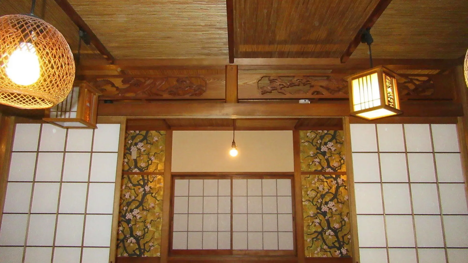 Bonborian Ten Private Rent Suita